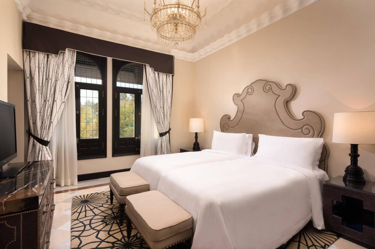 Hotel Alfonso Xiii, A Luxury Collection Hotel,